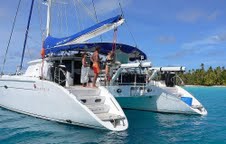 FAKARAVA E ISLAS TUAMOTU, NAVEGANDO
